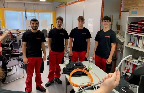 Unsere neuen Azubis in der Lehrwerkstatt